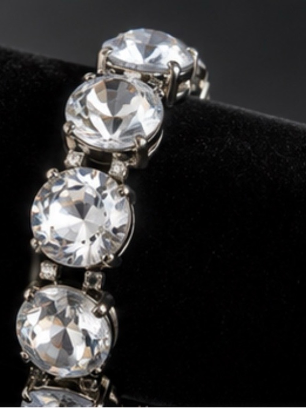 Clear Crystal Stretch Bracelet - Sparkle That Never Fades - Picture 4 of 4